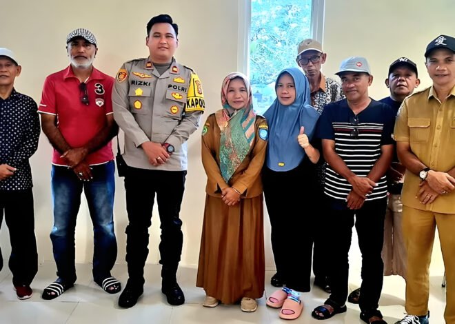 Kapolsek Ternate Utara Perkuat Silaturahmi dengan Aparat Kelurahan Salero