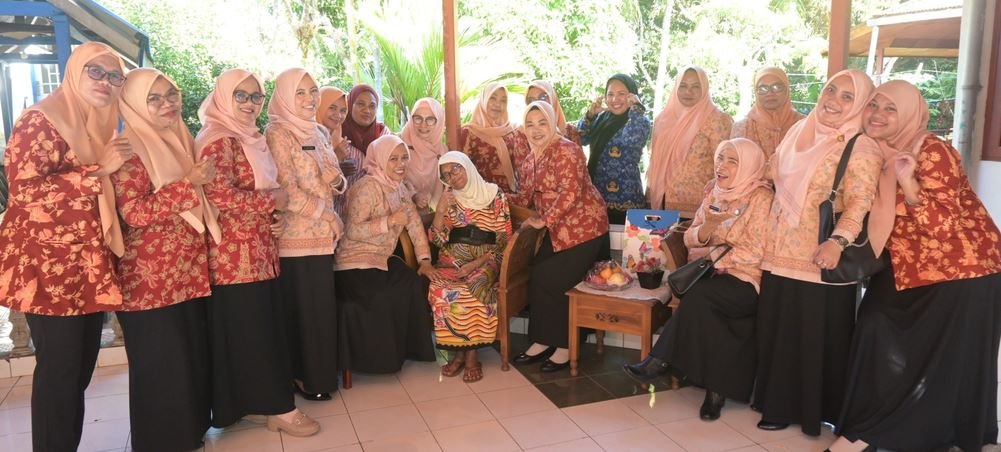 Menolak Lupa Perjuangan Perintis: DWP Unkhair Rayakan Dies Natalis ke-62 dengan Merawat Ingatan Sejarah
